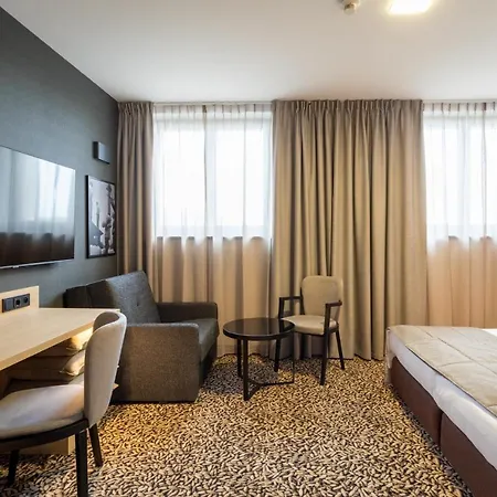 Qubus Hotel